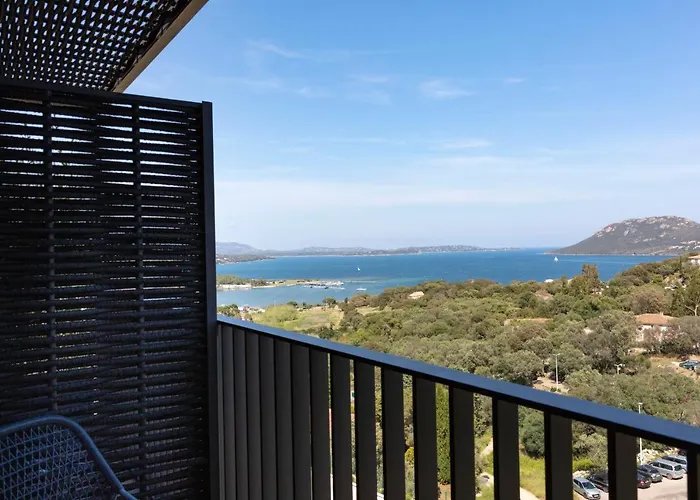 Готель Alcyon 3*